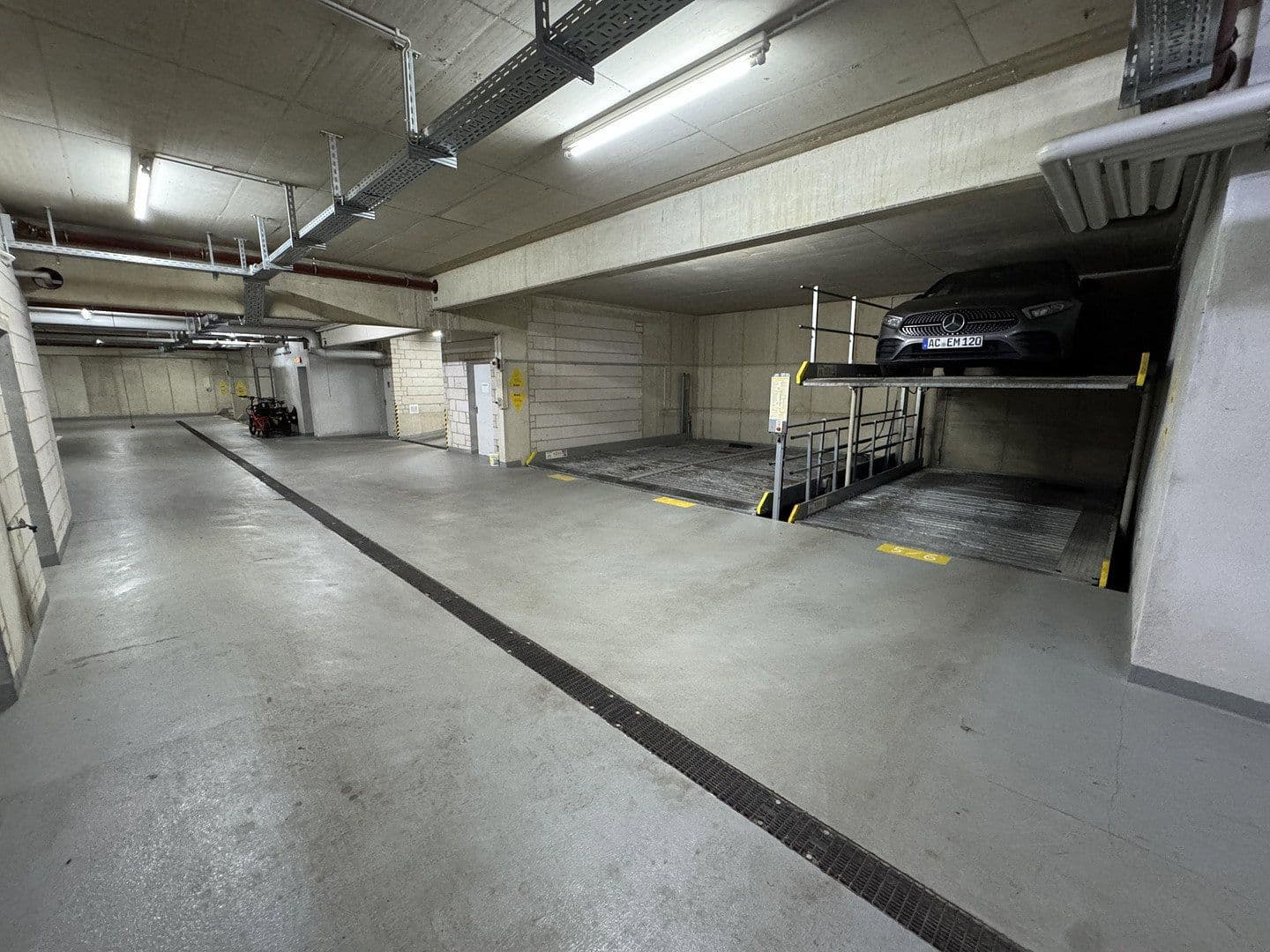 Prenájom bytu 2-izbový 65 m², Rütscher Straße 209, Aachen, Severné Porýnie - Westfálsko Prenájom bytu 2-izbový 65 m², Rütscher Straße 209, Aachen, Severné Porýnie - Westfálsko