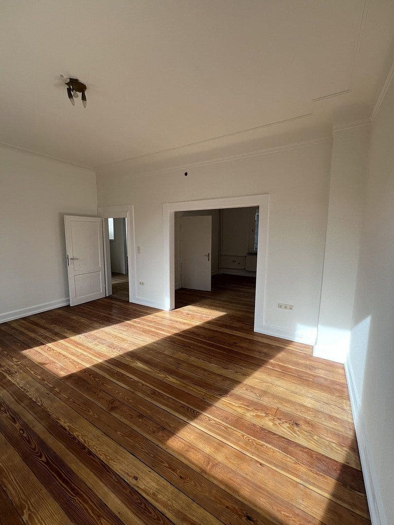 Prenájom domu 195 m², pozemok 535 m², Feusdorfer Straße 4, Jünkerath, Porýnie-Falcko Prenájom domu 195 m², pozemok 535 m², Feusdorfer Straße 4, Jünkerath, Porýnie-Falcko
