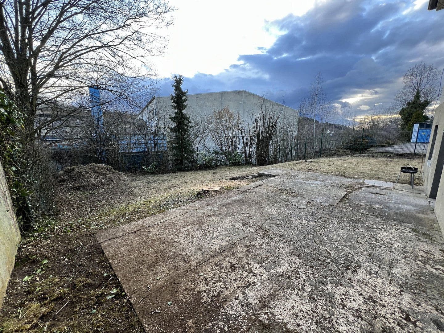 Prenájom domu 195 m², pozemok 535 m², Feusdorfer Straße 4, Jünkerath, Porýnie-Falcko Prenájom domu 195 m², pozemok 535 m², Feusdorfer Straße 4, Jünkerath, Porýnie-Falcko