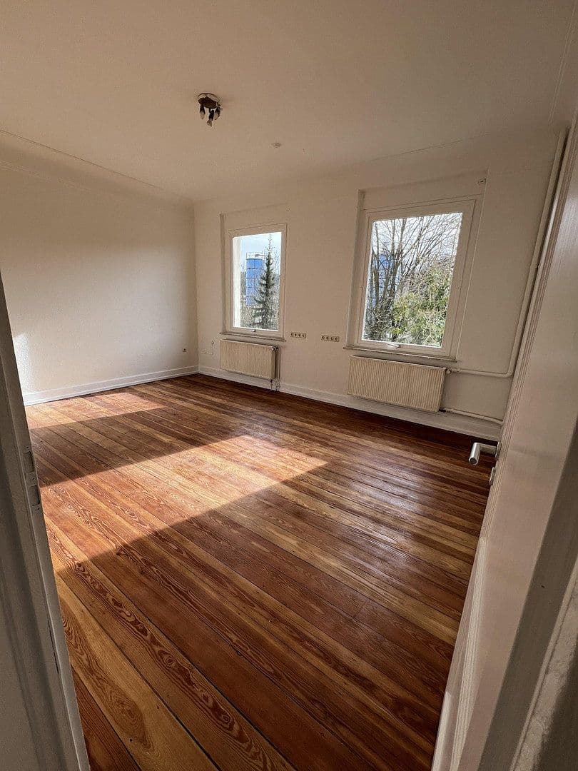 Prenájom domu 195 m², pozemok 535 m², Feusdorfer Straße 4, Jünkerath, Porýnie-Falcko Prenájom domu 195 m², pozemok 535 m², Feusdorfer Straße 4, Jünkerath, Porýnie-Falcko