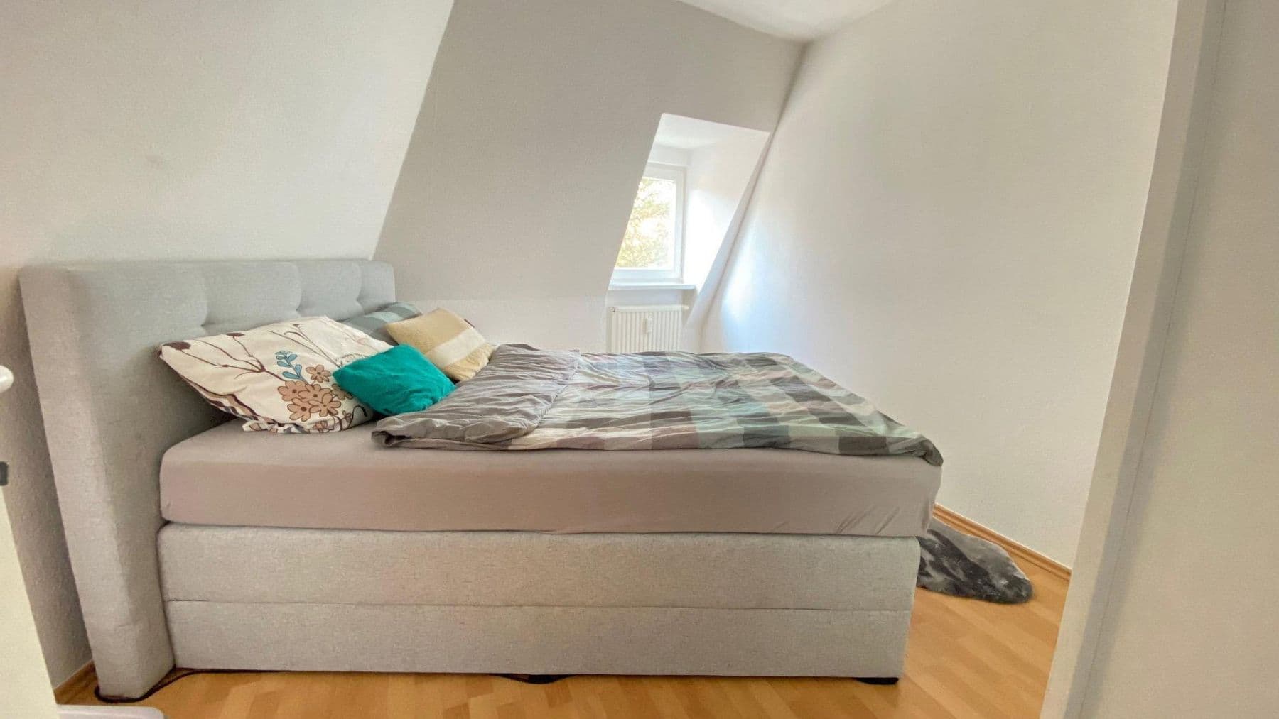 Prenájom bytu 2-izbový 55 m², Neugasse 1, Sankt Johann, Porýnie-Falcko Prenájom bytu 2-izbový 55 m², Neugasse 1, Sankt Johann, Porýnie-Falcko