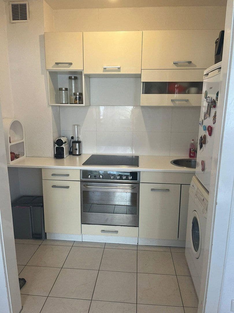 Prenájom bytu 2-izbový 39 m², Goschenstr.76, Hildesheim, Dolné Sasko Prenájom bytu 2-izbový 39 m², Goschenstr.76, Hildesheim, Dolné Sasko