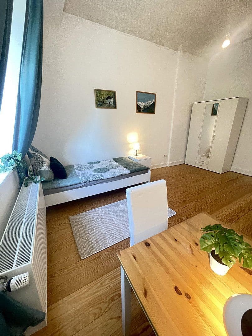 Prenájom bytu 3-izbový 86 m², Hamburg, Hamburg Prenájom bytu 3-izbový 86 m², Hamburg, Hamburg