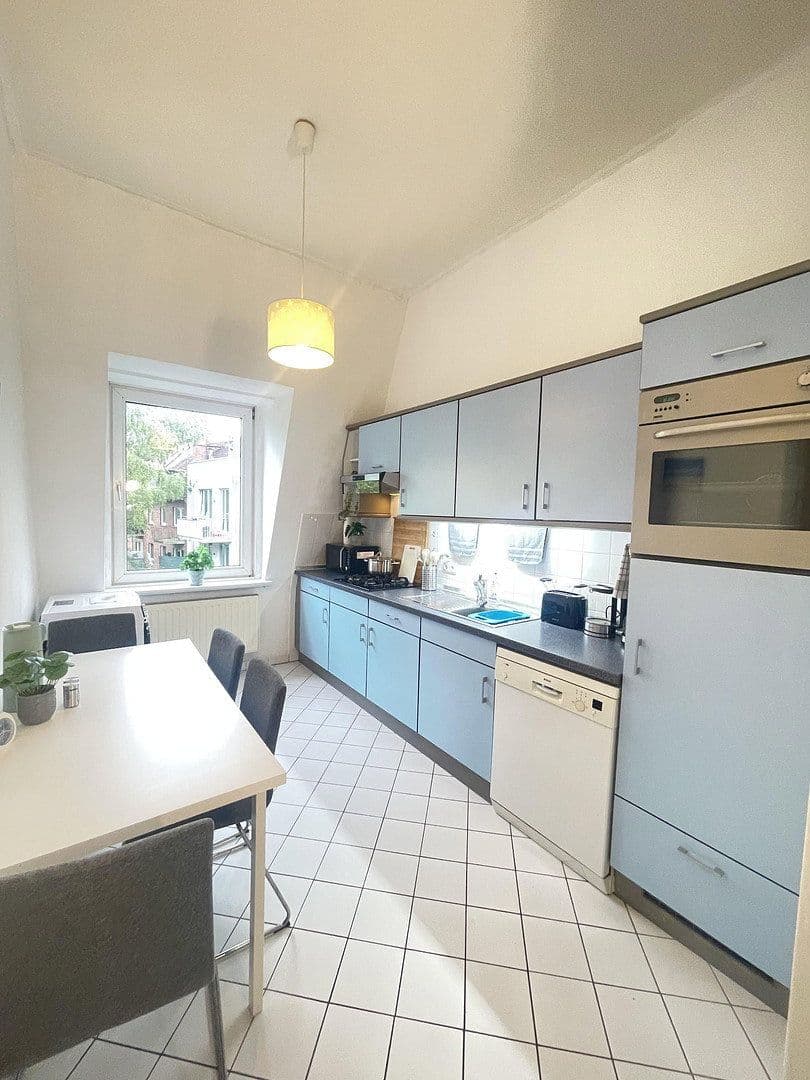Prenájom bytu 3-izbový 86 m², Hamburg, Hamburg Prenájom bytu 3-izbový 86 m², Hamburg, Hamburg