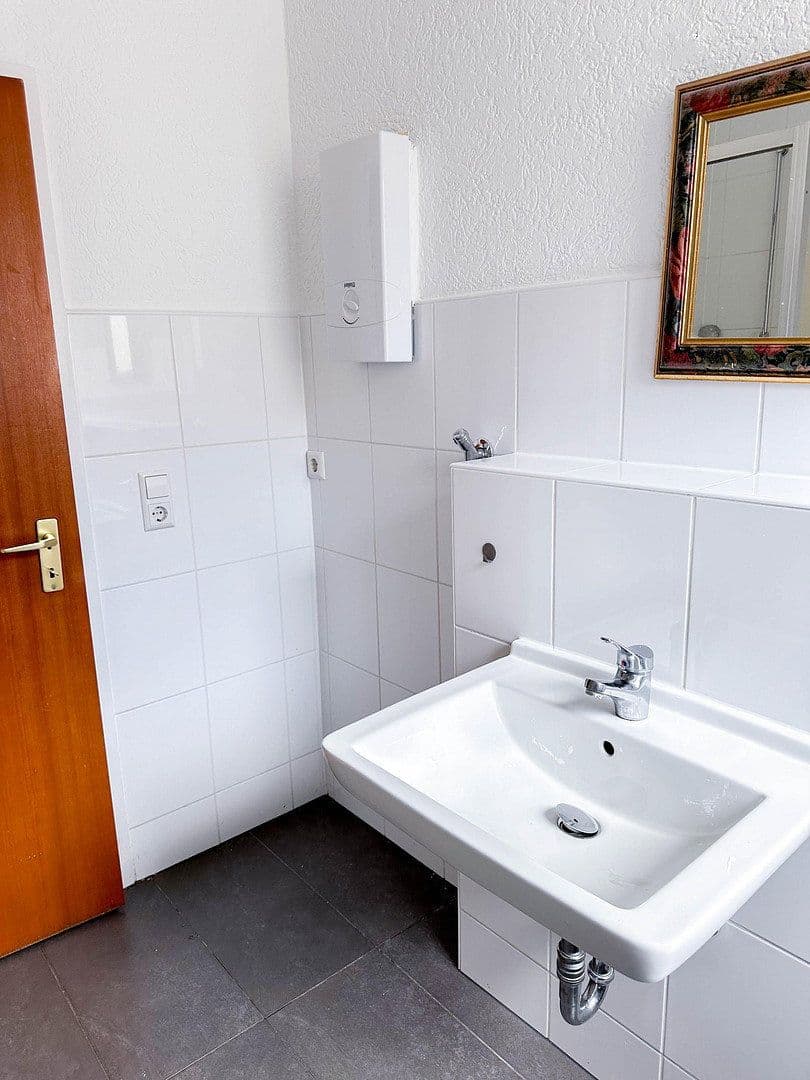 Prenájom bytu 3-izbový 114 m², Freiheitstr. 18, Hagen Hohenlimburg, Severné Porýnie - Westfálsko Prenájom bytu 3-izbový 114 m², Freiheitstr. 18, Hagen Hohenlimburg, Severné Porýnie - Westfálsko
