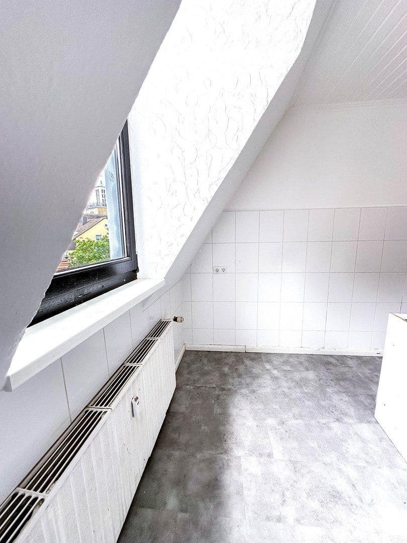 Prenájom bytu 3-izbový 114 m², Freiheitstr. 18, Hagen Hohenlimburg, Severné Porýnie - Westfálsko Prenájom bytu 3-izbový 114 m², Freiheitstr. 18, Hagen Hohenlimburg, Severné Porýnie - Westfálsko