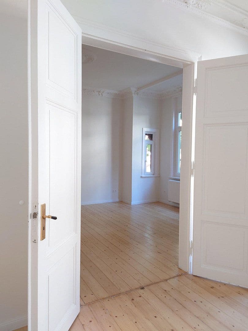 Prenájom bytu 3-izbový 100 m², Gerberstr. 16, Hannover, Dolné Sasko Prenájom bytu 3-izbový 100 m², Gerberstr. 16, Hannover, Dolné Sasko