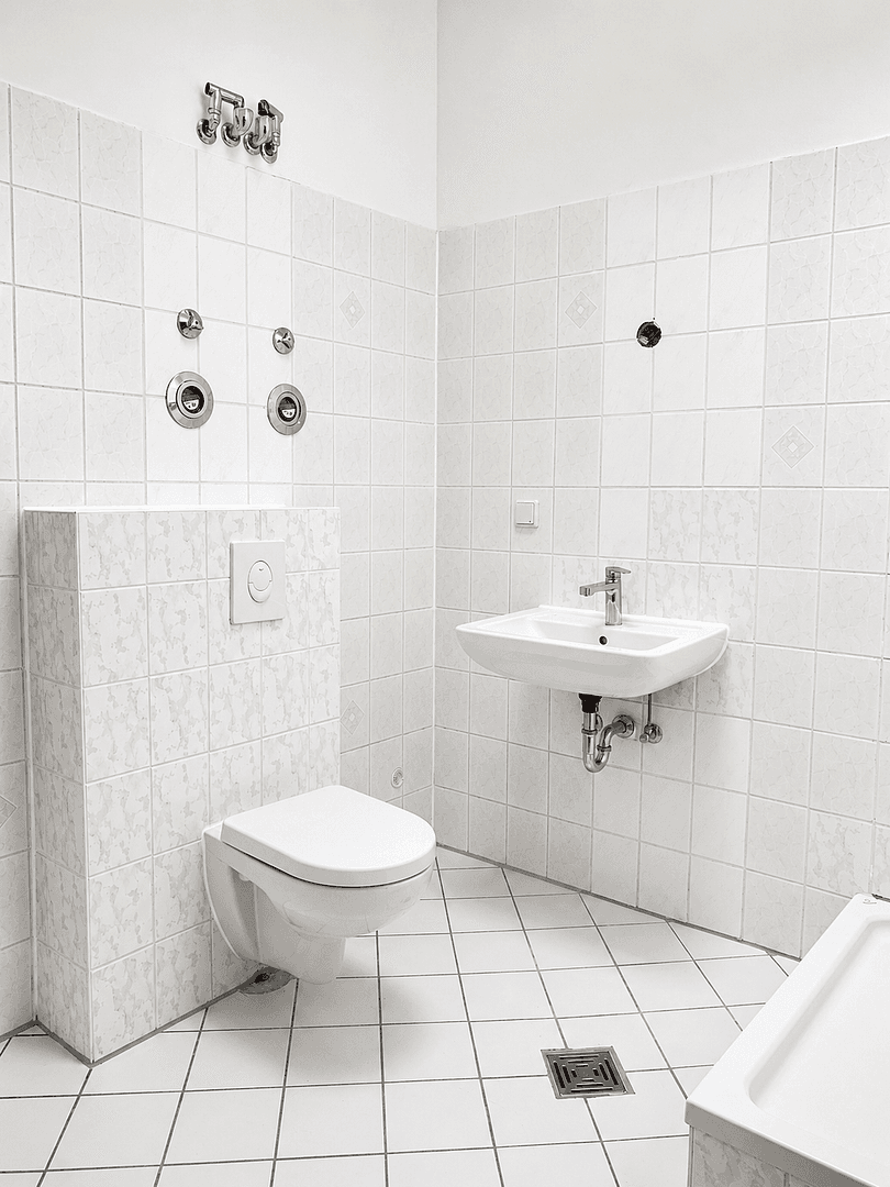 Prenájom bytu 3-izbový 74 m², Walterstraße 2, Berlin, Berlín Prenájom bytu 3-izbový 74 m², Walterstraße 2, Berlin, Berlín