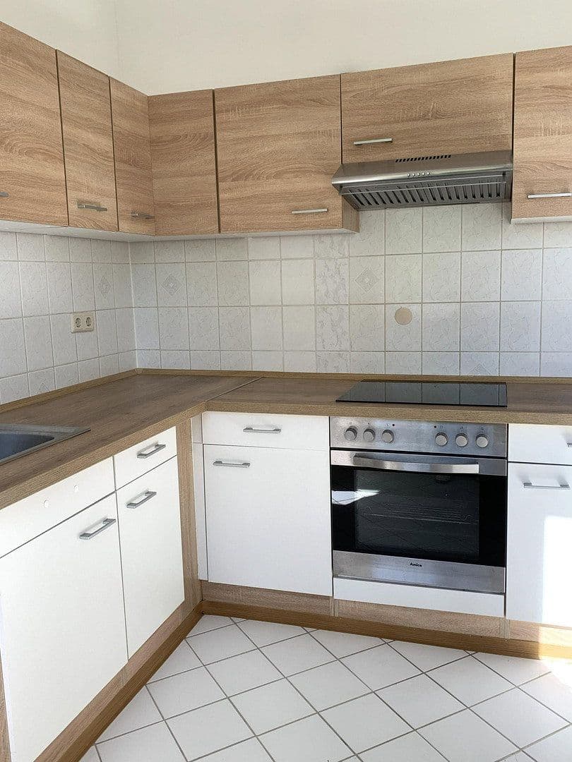 Prenájom bytu 3-izbový 74 m², Walterstraße 2, Berlin, Berlín Prenájom bytu 3-izbový 74 m², Walterstraße 2, Berlin, Berlín