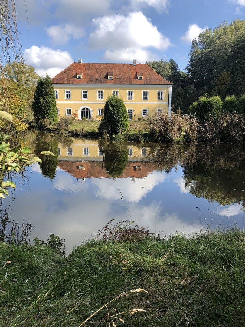 Prenájom bytu 4-izbový 130 m², Oberasbach, Bavorsko Prenájom bytu 4-izbový 130 m², Oberasbach, Bavorsko