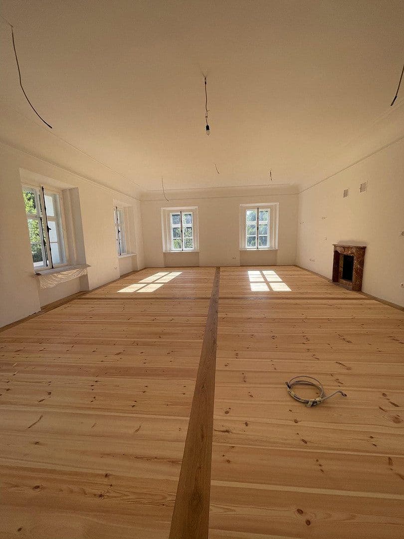 Prenájom bytu 4-izbový 130 m², Oberasbach, Bavorsko Prenájom bytu 4-izbový 130 m², Oberasbach, Bavorsko
