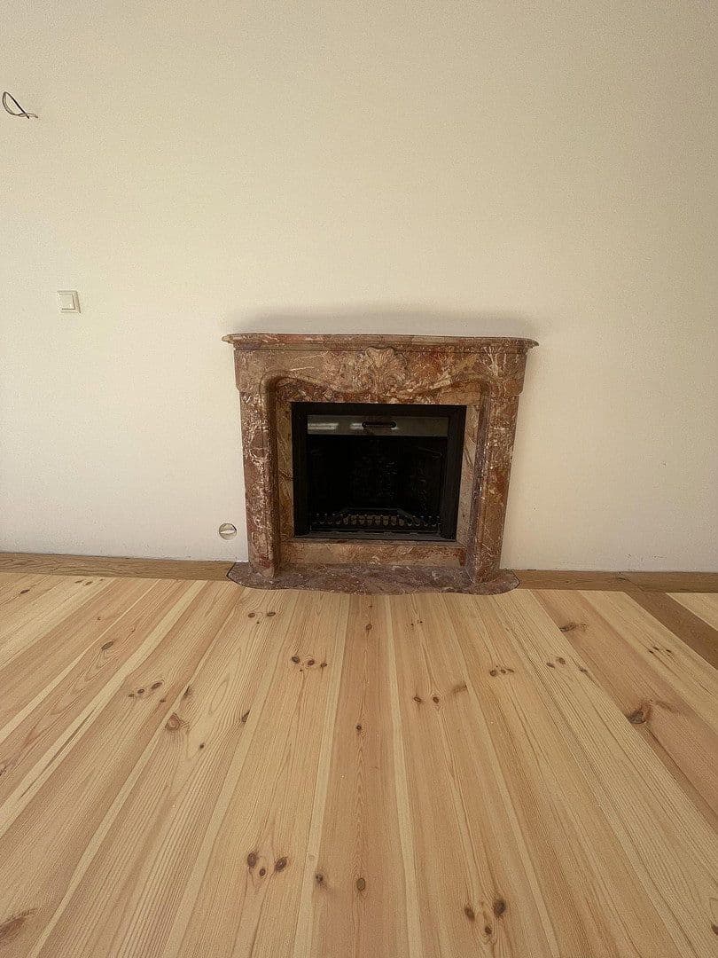 Prenájom bytu 4-izbový 130 m², Oberasbach, Bavorsko Prenájom bytu 4-izbový 130 m², Oberasbach, Bavorsko