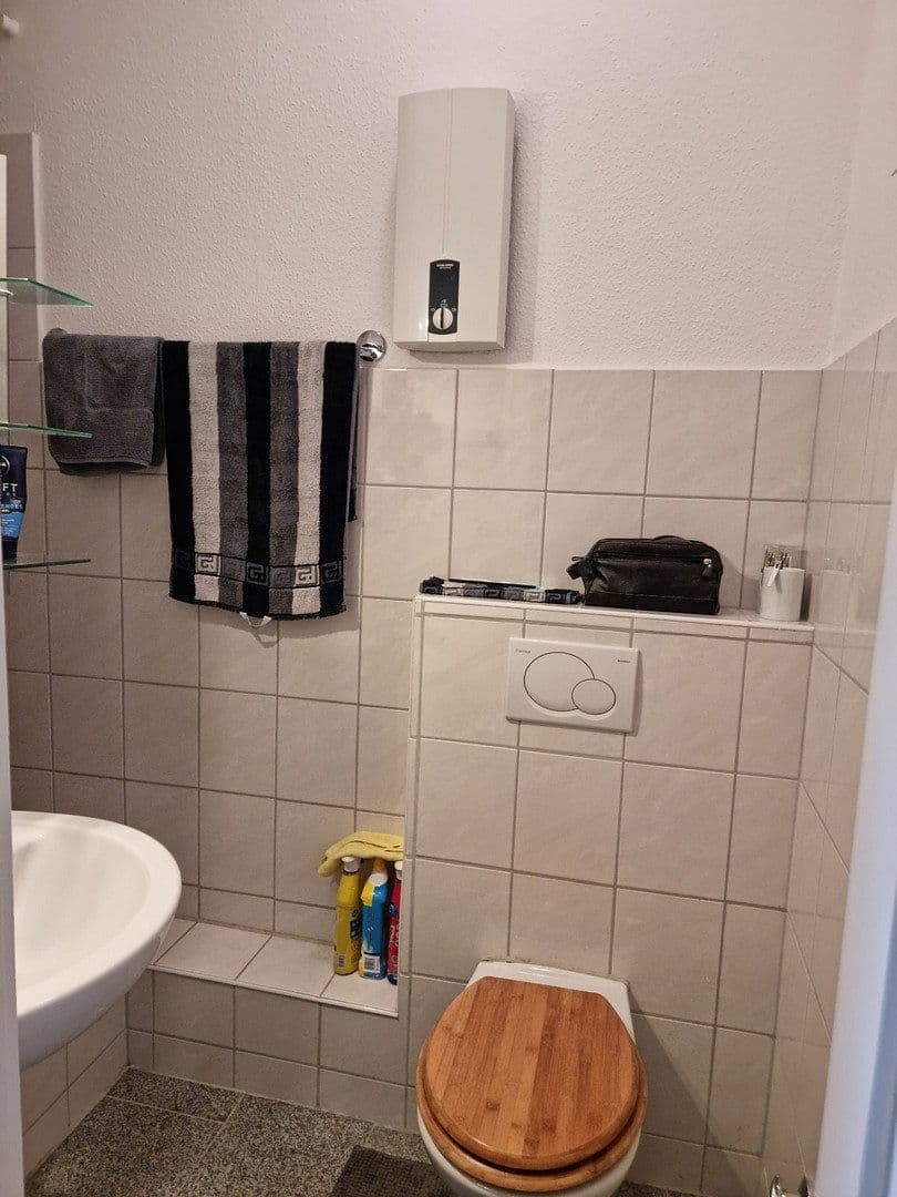 Prenájom bytu 2-izbový 41 m², Lippestraße 9, Duisburg, Severné Porýnie - Westfálsko Prenájom bytu 2-izbový 41 m², Lippestraße 9, Duisburg, Severné Porýnie - Westfálsko