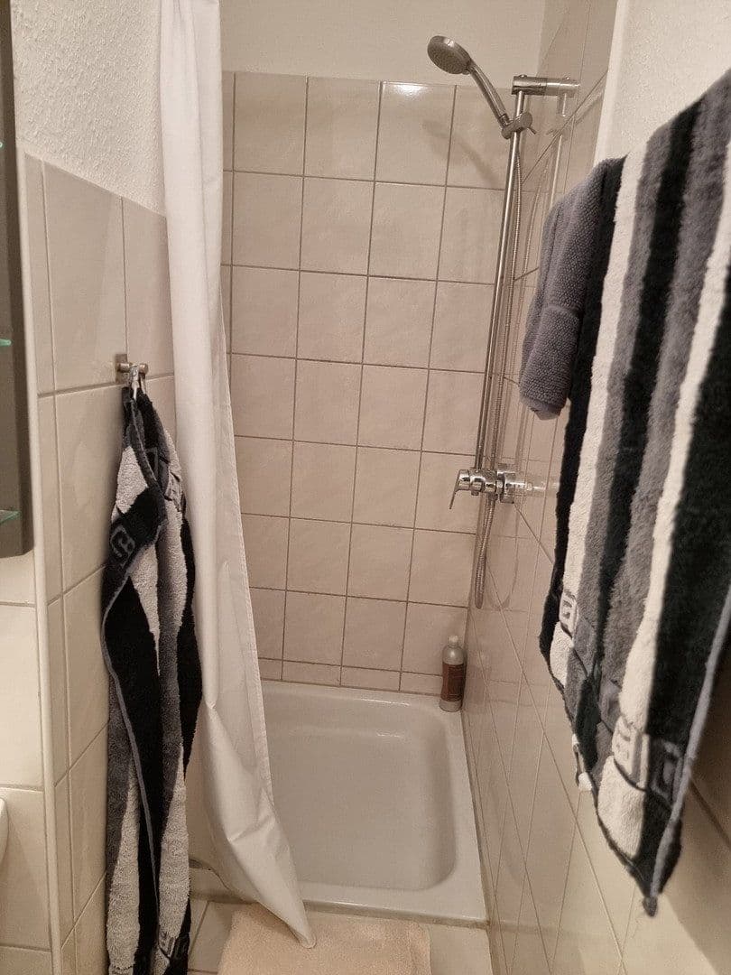 Prenájom bytu 2-izbový 41 m², Lippestraße 9, Duisburg, Severné Porýnie - Westfálsko Prenájom bytu 2-izbový 41 m², Lippestraße 9, Duisburg, Severné Porýnie - Westfálsko