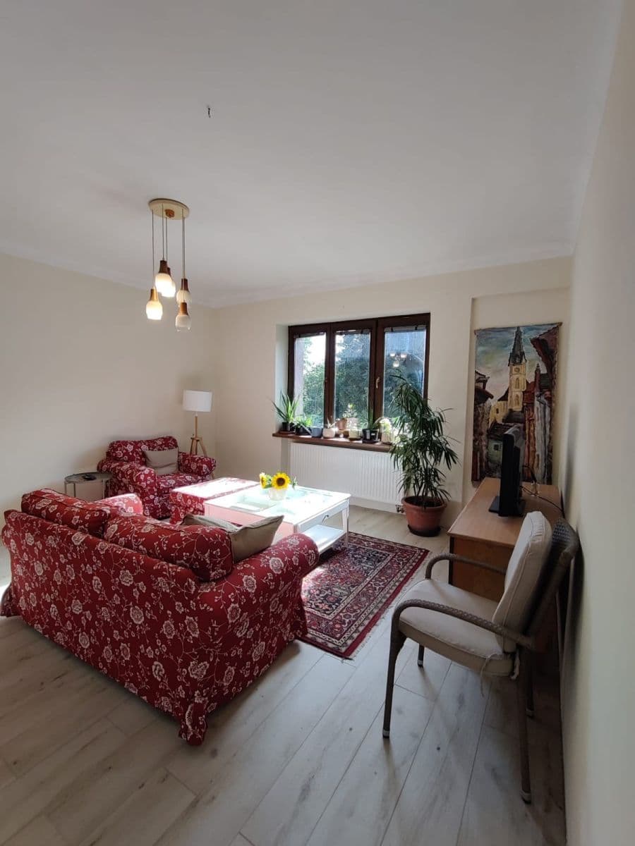Prenájom bytu 100 m², V Zátiší, Český Krumlov, Jihočeský kraj Prenájom bytu 100 m², V Zátiší, Český Krumlov, Jihočeský kraj