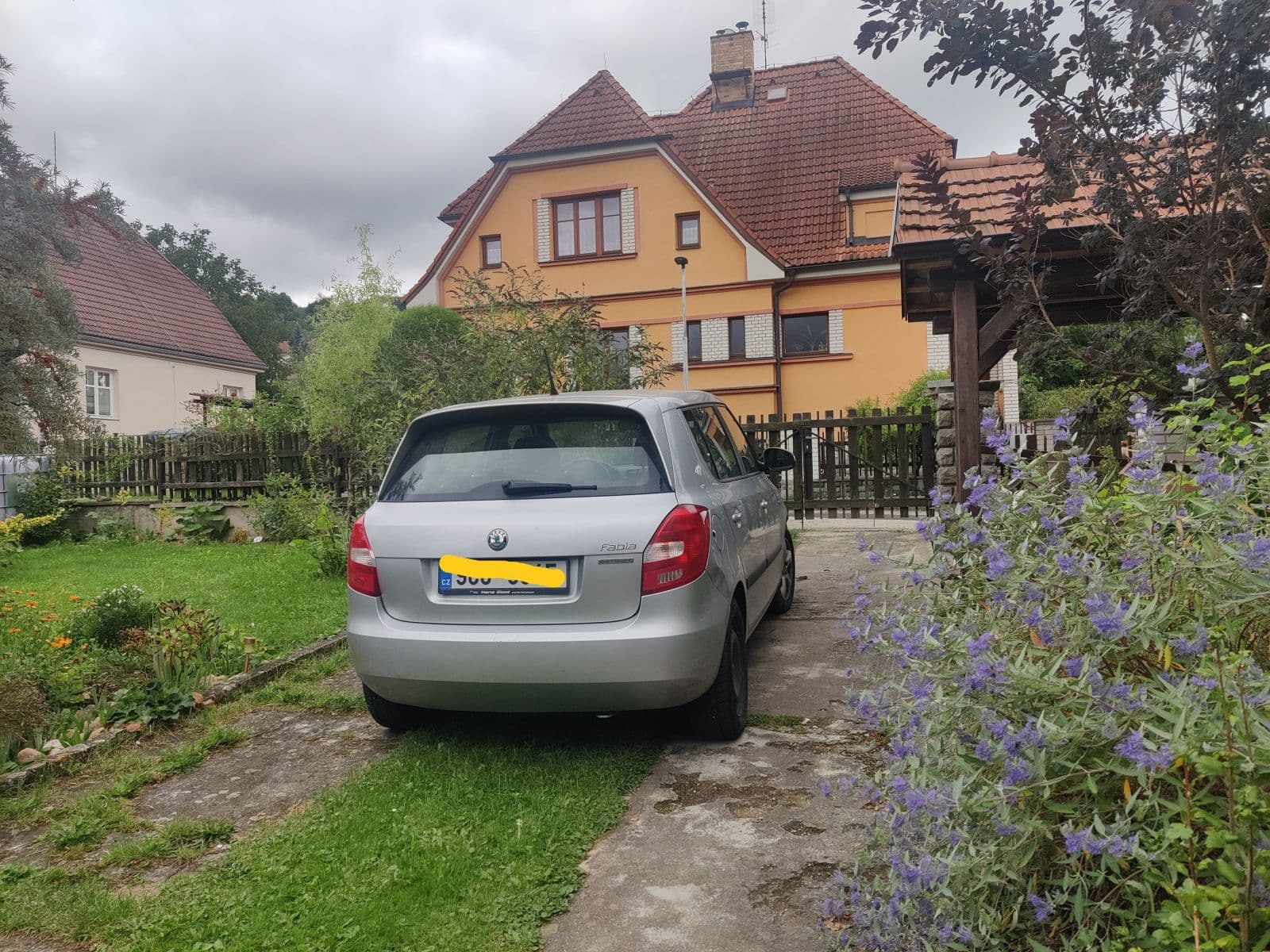 Prenájom bytu 100 m², V Zátiší, Český Krumlov, Jihočeský kraj Prenájom bytu 100 m², V Zátiší, Český Krumlov, Jihočeský kraj
