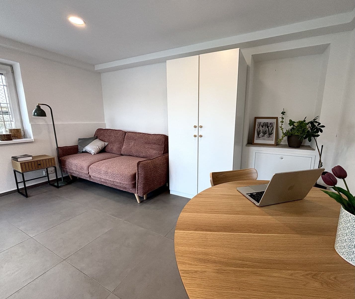 Prenájom bytu 40 m², Mezihorská, Praha, Praha Prenájom bytu 40 m², Mezihorská, Praha, Praha