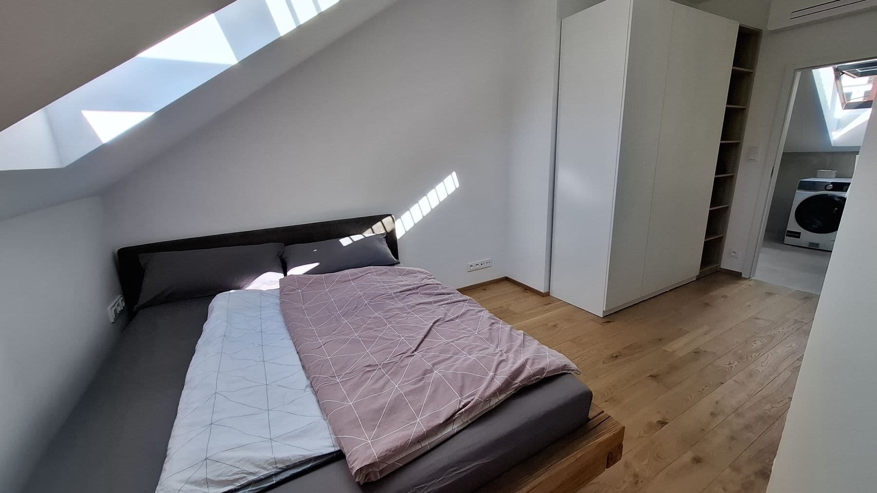 Prenájom bytu 55 m², Vrtbova, Praha, Praha Prenájom bytu 55 m², Vrtbova, Praha, Praha
