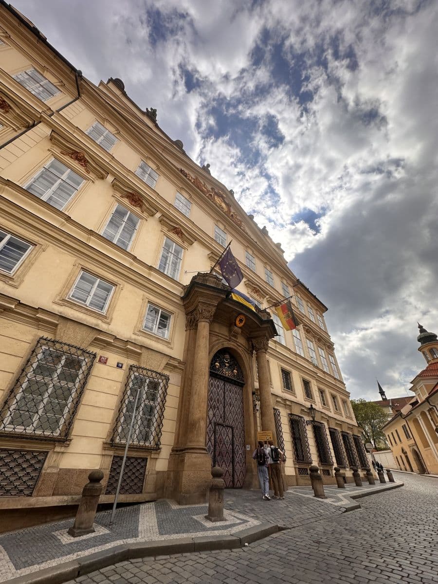 Prenájom bytu, Vlašská, Praha, Praha Prenájom bytu, Vlašská, Praha, Praha