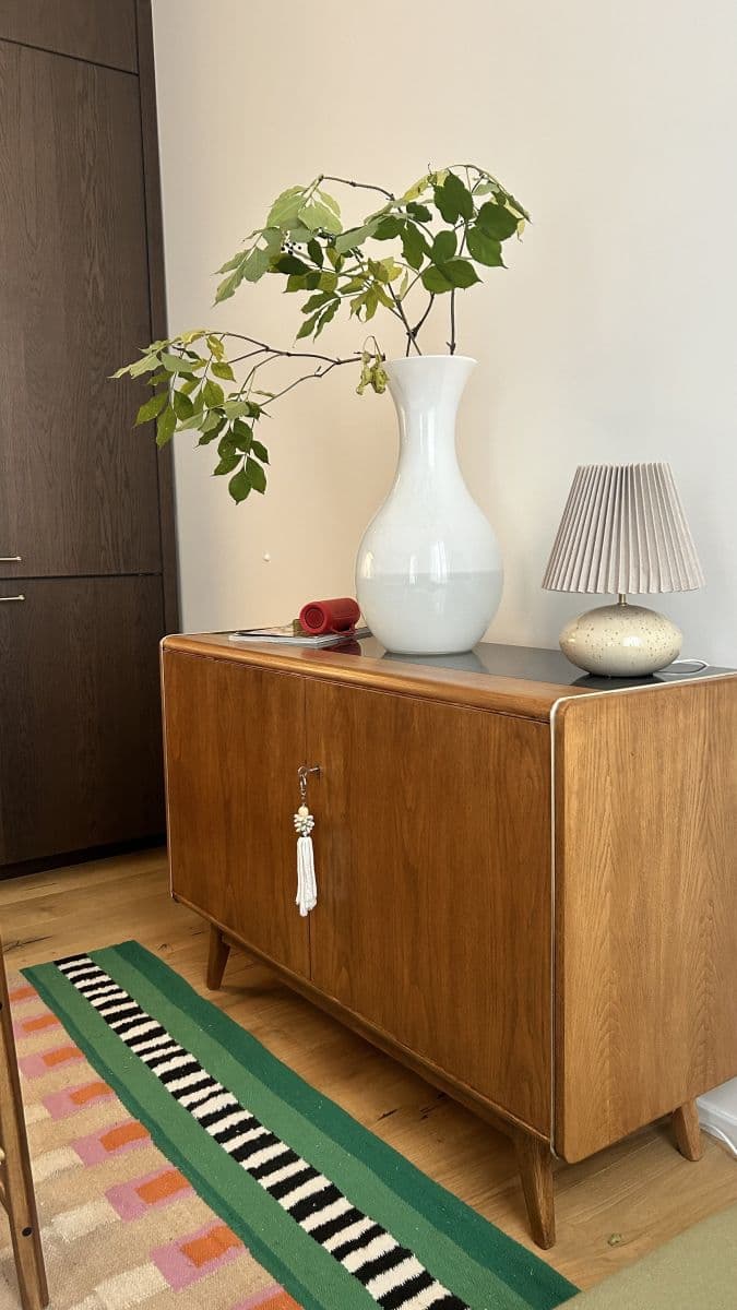 Prenájom bytu 32 m², Lumírova, Praha, Praha Prenájom bytu 32 m², Lumírova, Praha, Praha