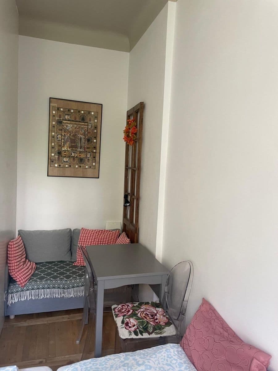 Prenájom bytu 20 m², Na Královce, Praha, Praha Prenájom bytu 20 m², Na Královce, Praha, Praha