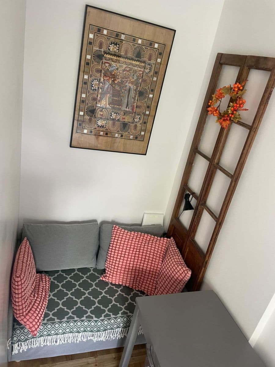 Prenájom bytu 20 m², Na Královce, Praha, Praha Prenájom bytu 20 m², Na Královce, Praha, Praha