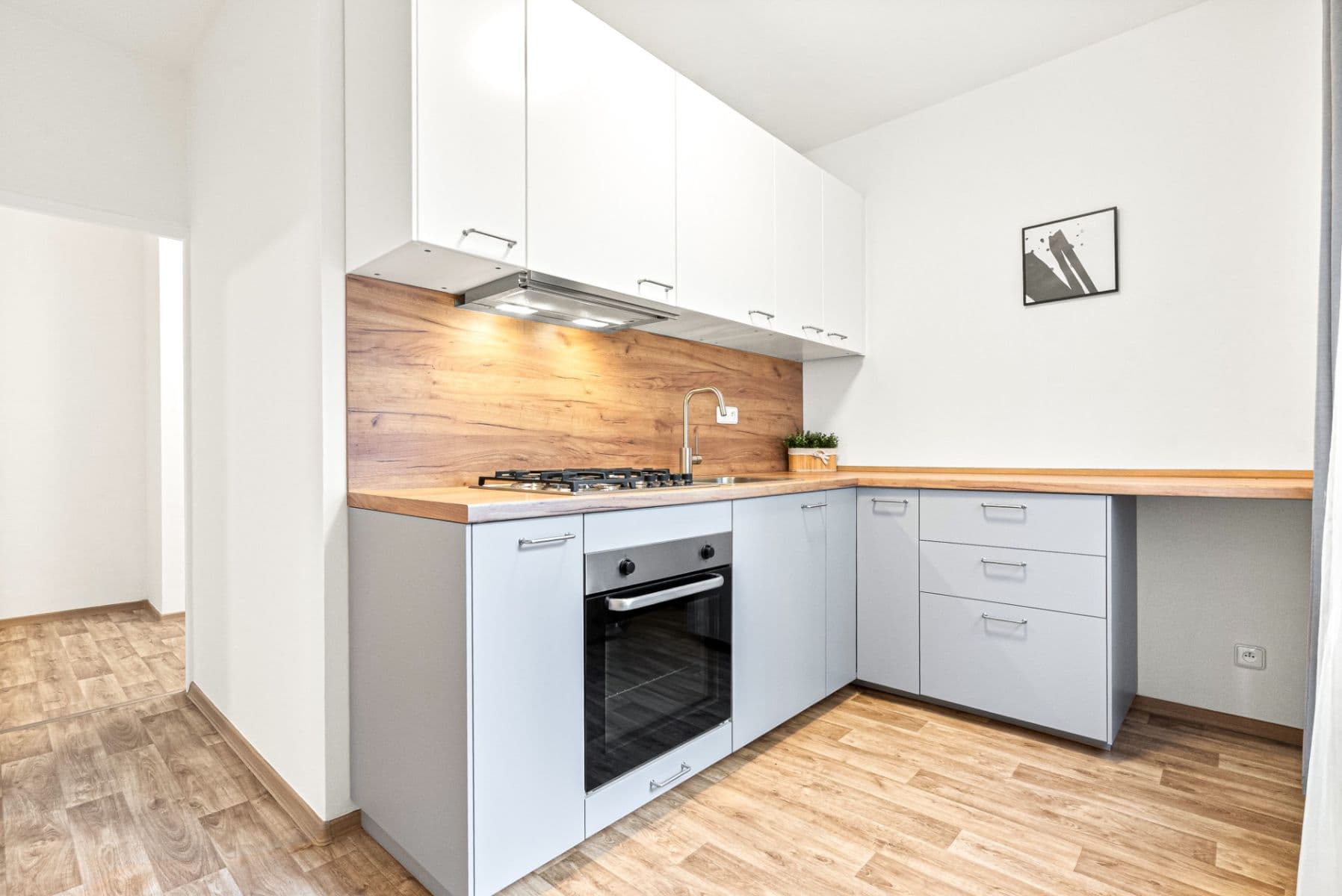 Predaj bytu 3-izbový 73 m², K Lučinám, Praha, Praha Predaj bytu 3-izbový 73 m², K Lučinám, Praha, Praha