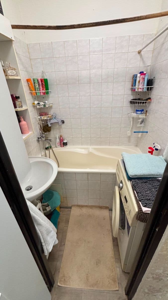 Predaj bytu 3-izbový 58 m², Gagarinova, Frýdek-Místek, Moravskoslezský kraj Predaj bytu 3-izbový 58 m², Gagarinova, Frýdek-Místek, Moravskoslezský kraj