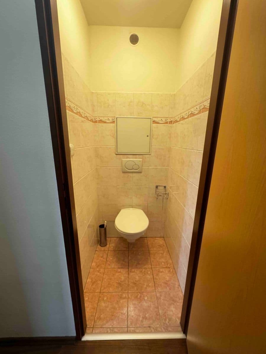 Predaj bytu 4-izbový 87 m², Lohniského, Praha, Praha Predaj bytu 4-izbový 87 m², Lohniského, Praha, Praha