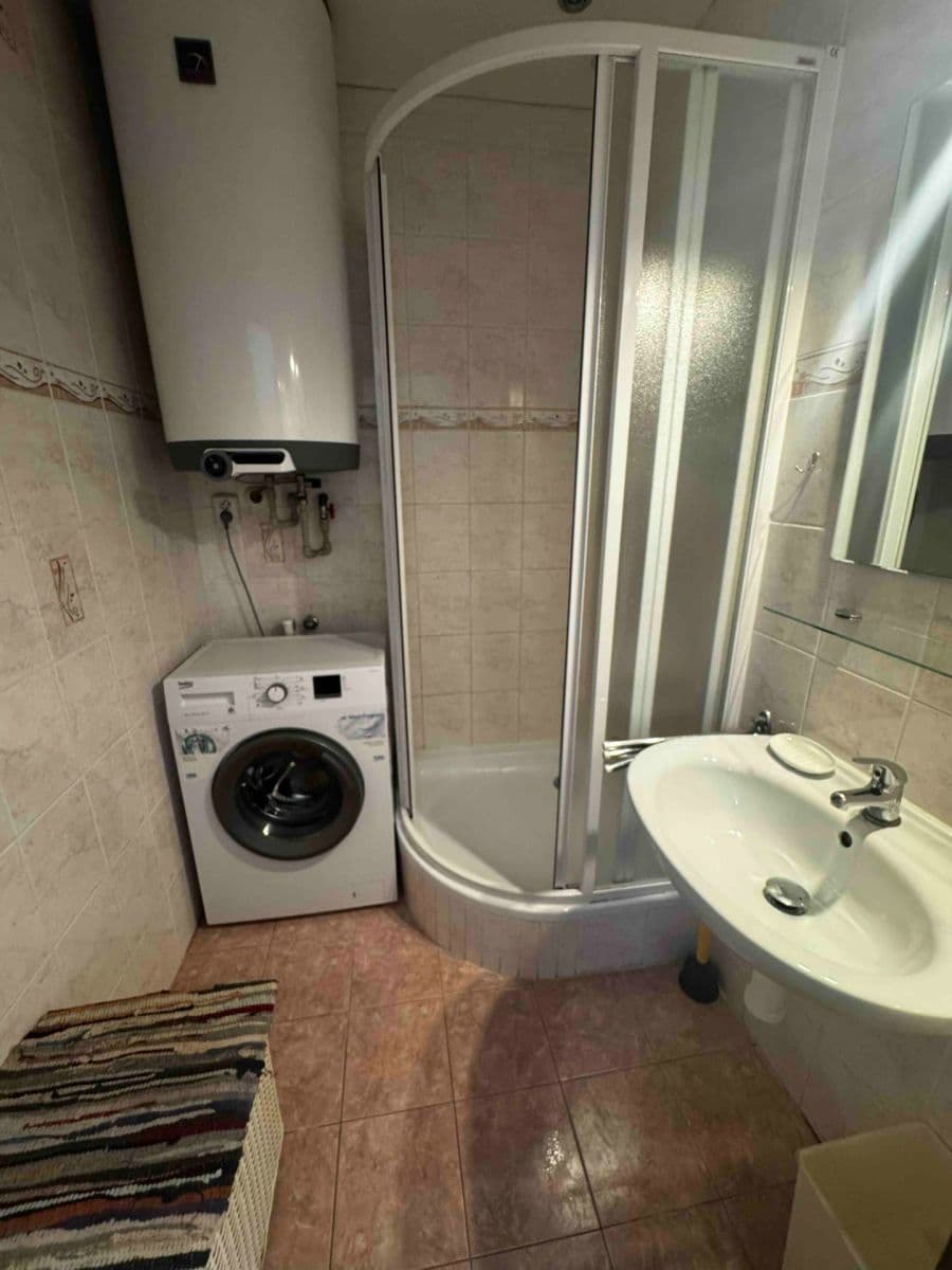 Predaj bytu 4-izbový 87 m², Lohniského, Praha, Praha Predaj bytu 4-izbový 87 m², Lohniského, Praha, Praha