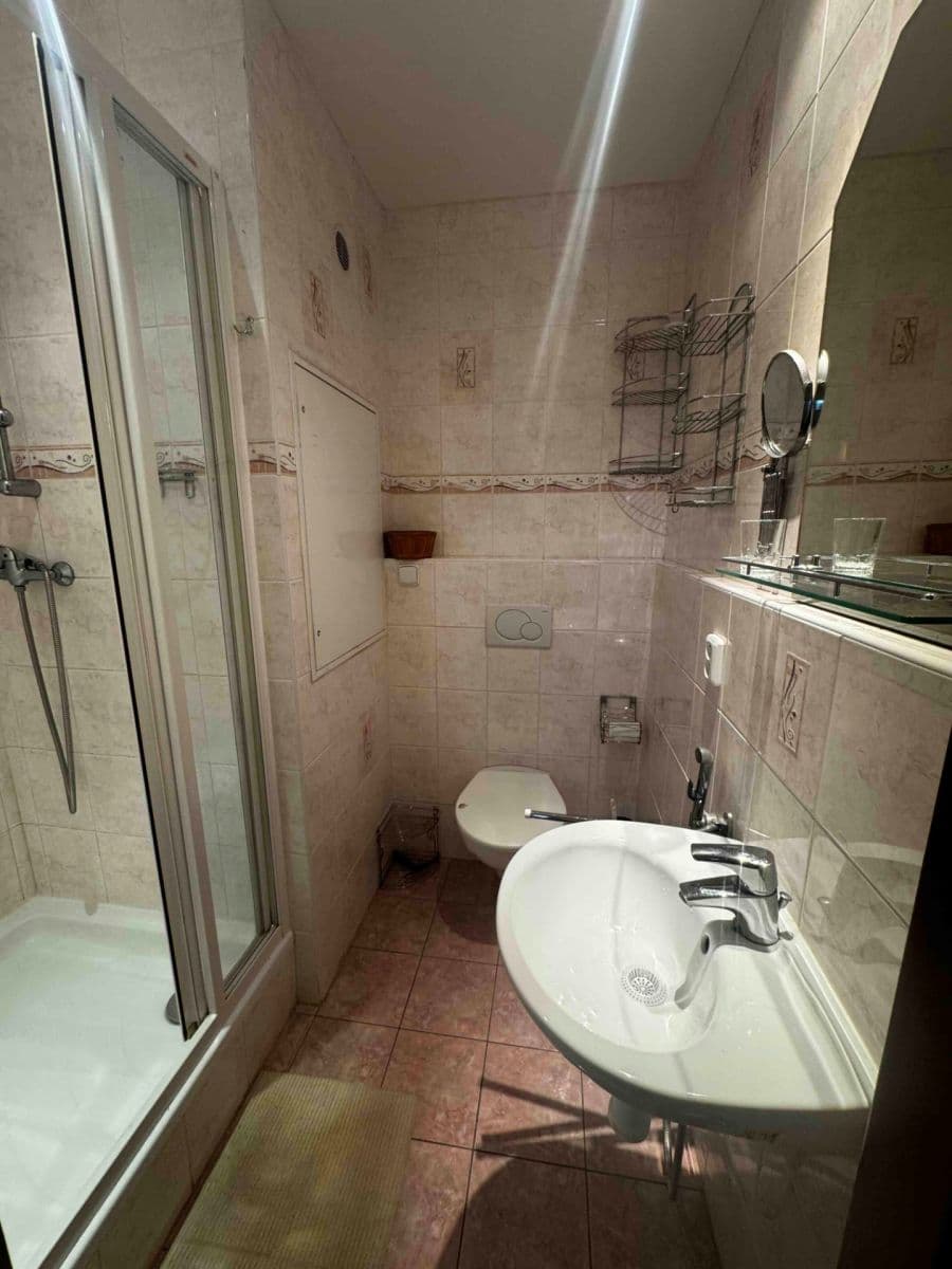Predaj bytu 4-izbový 87 m², Lohniského, Praha, Praha Predaj bytu 4-izbový 87 m², Lohniského, Praha, Praha