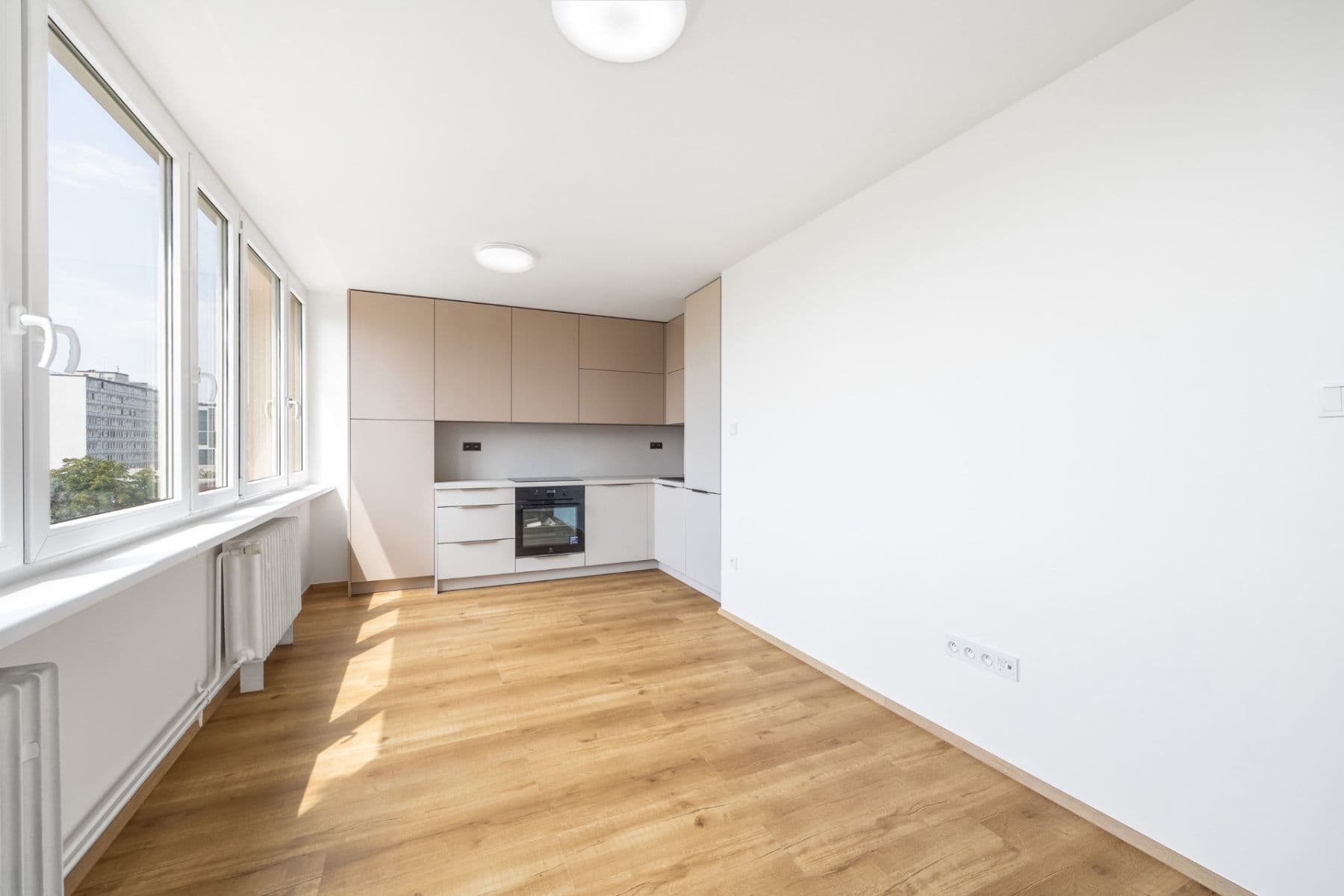 Predaj bytu 2-izbový 42 m², Nekvasilova, Praha, Praha Predaj bytu 2-izbový 42 m², Nekvasilova, Praha, Praha