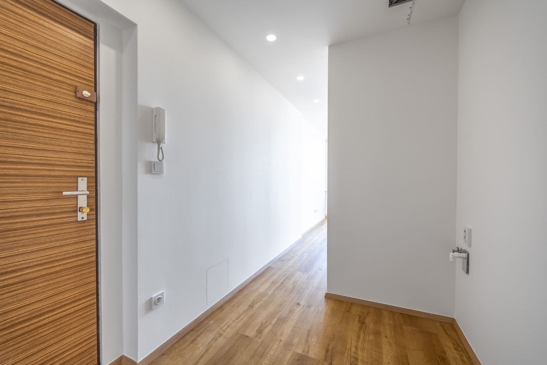 Predaj bytu 2-izbový 42 m², Nekvasilova, Praha, Praha Predaj bytu 2-izbový 42 m², Nekvasilova, Praha, Praha