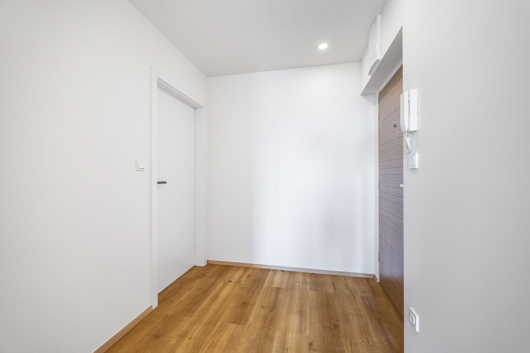 Predaj bytu 2-izbový 42 m², Nekvasilova, Praha, Praha Predaj bytu 2-izbový 42 m², Nekvasilova, Praha, Praha