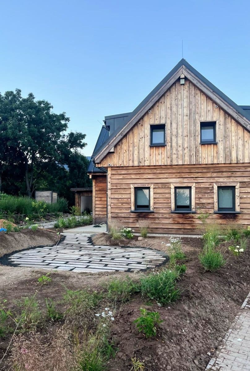 Prenájom domu 130 m², pozemok 700 m², Černý Důl, Královéhradecký kraj Prenájom domu 130 m², pozemok 700 m², Černý Důl, Královéhradecký kraj