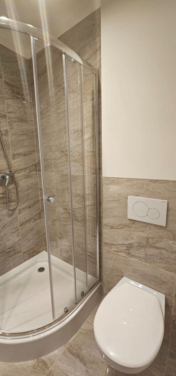 Prenájom bytu 2-izbový 45 m², Na Cikánce, Praha, Praha Prenájom bytu 2-izbový 45 m², Na Cikánce, Praha, Praha
