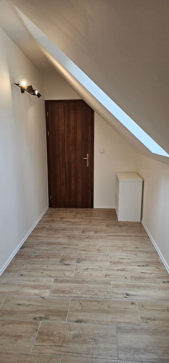 Prenájom bytu 2-izbový 45 m², Na Cikánce, Praha, Praha Prenájom bytu 2-izbový 45 m², Na Cikánce, Praha, Praha
