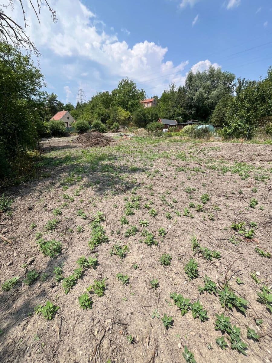 Predaj pozemku 889 m², Smečno, Středočeský kraj Predaj pozemku 889 m², Smečno, Středočeský kraj