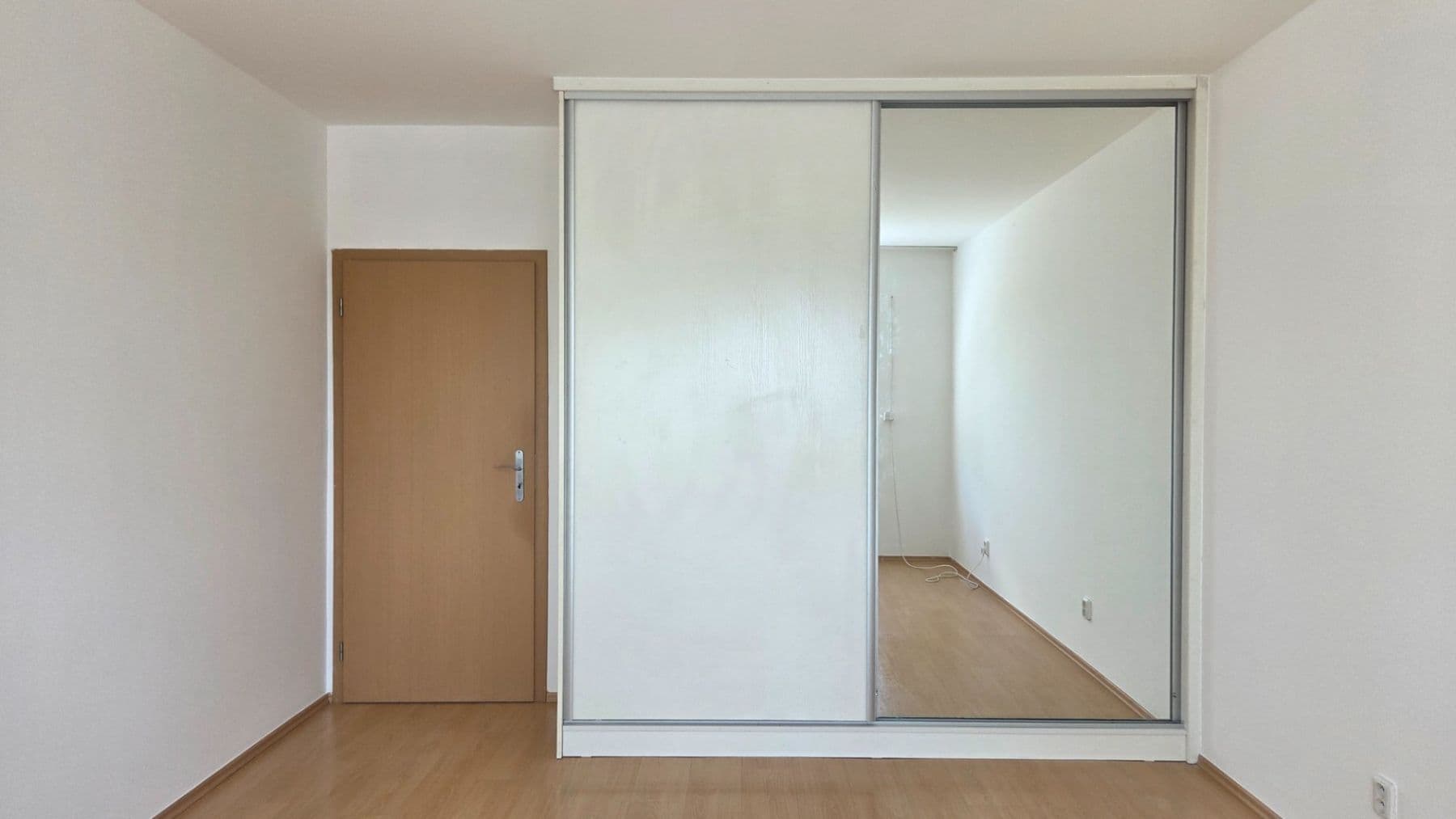 Prenájom bytu 3-izbový 79 m², Račiněveská, Praha, Praha Prenájom bytu 3-izbový 79 m², Račiněveská, Praha, Praha