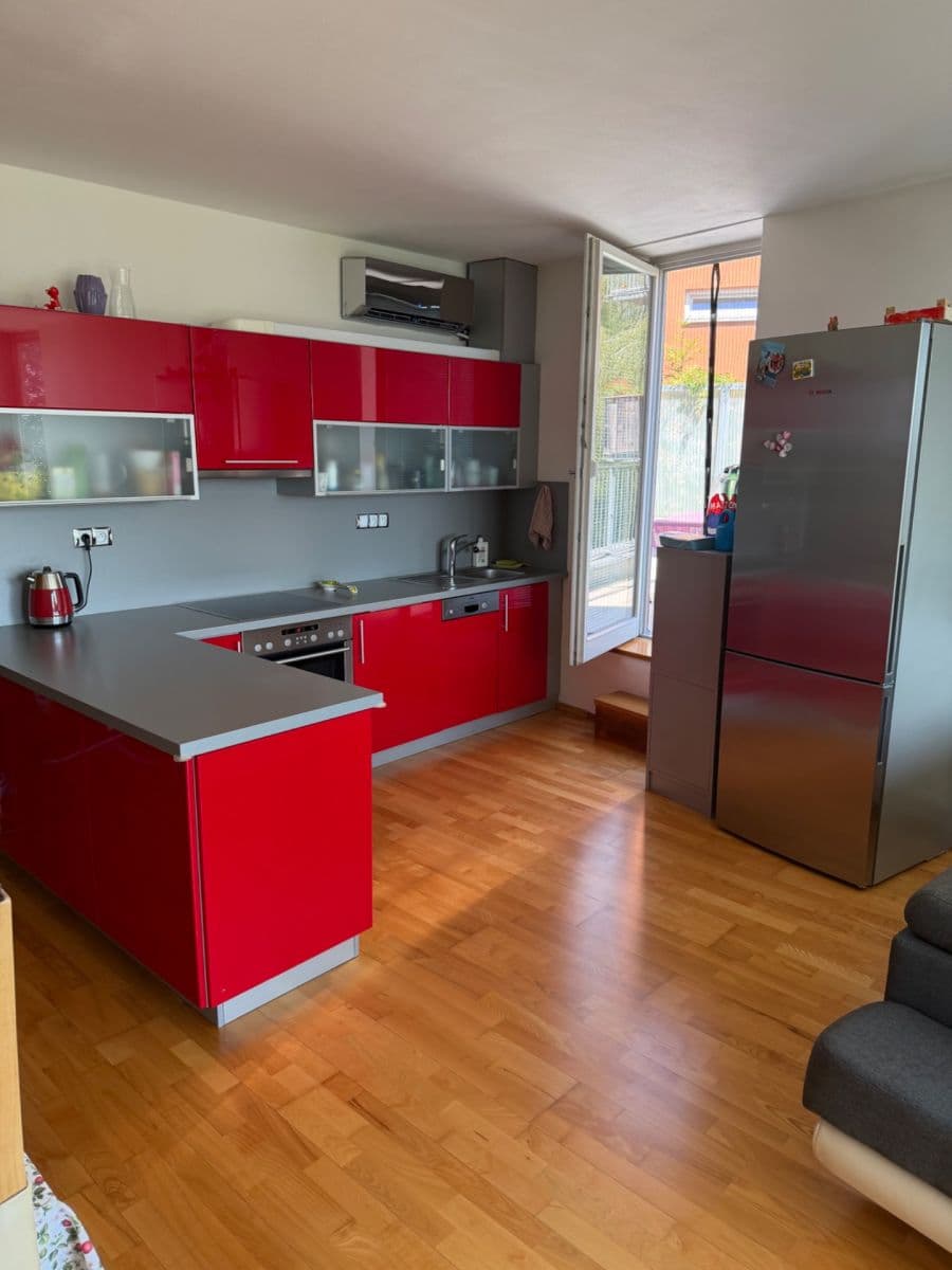 Prenájom bytu 2-izbový 56 m², Na Vysočanských vinicích, Praha, Praha Prenájom bytu 2-izbový 56 m², Na Vysočanských vinicích, Praha, Praha