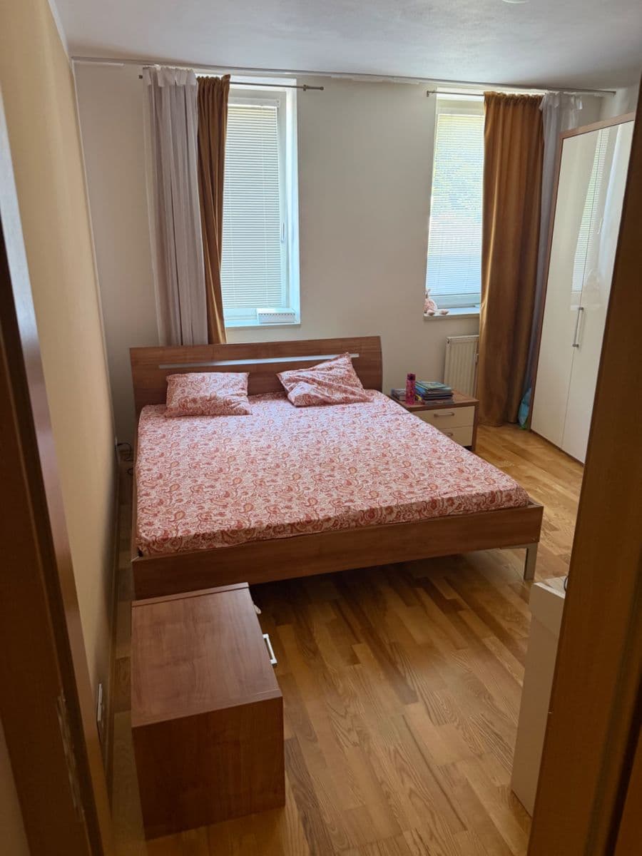 Prenájom bytu 2-izbový 56 m², Na Vysočanských vinicích, Praha, Praha Prenájom bytu 2-izbový 56 m², Na Vysočanských vinicích, Praha, Praha