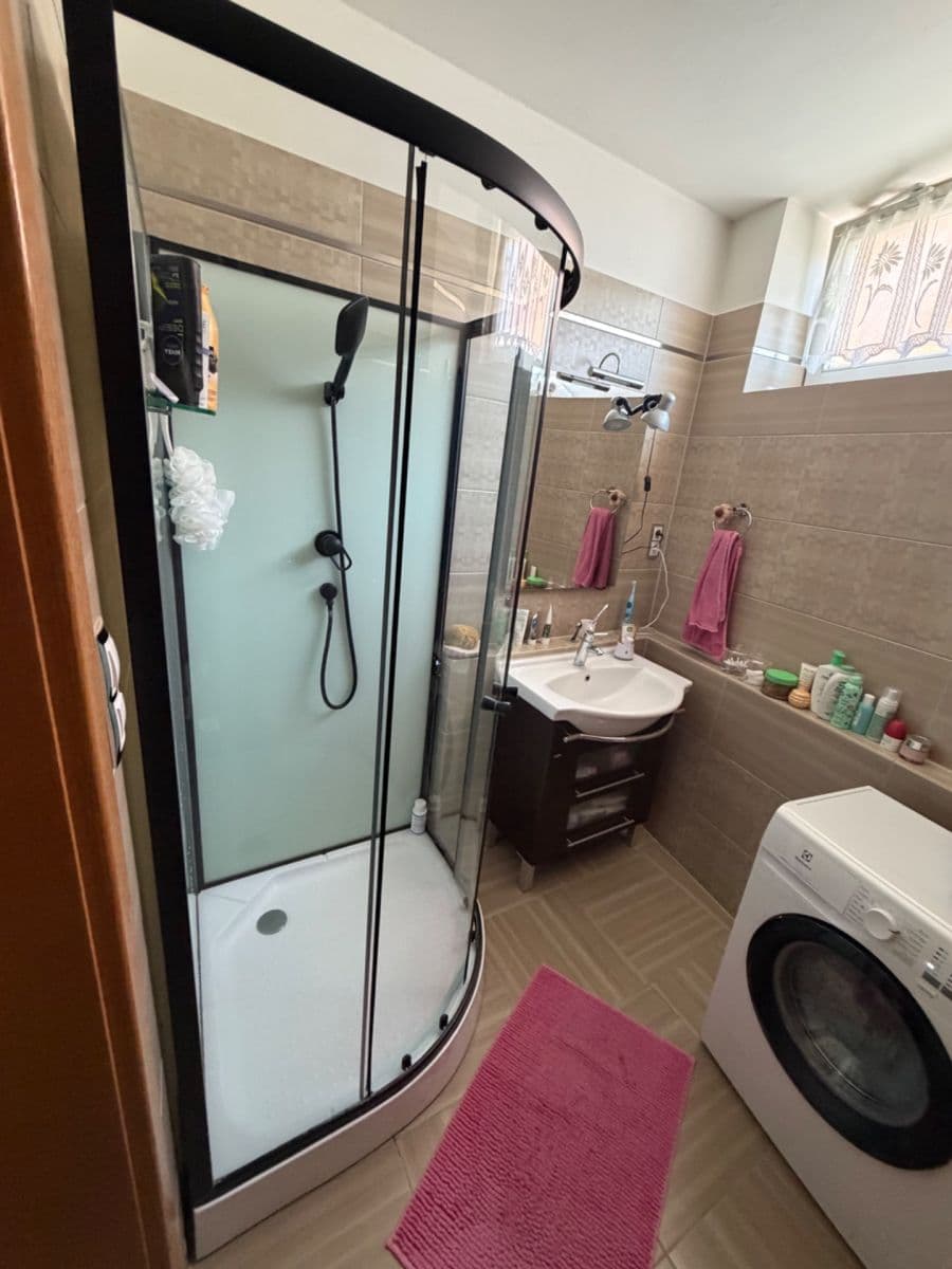 Prenájom bytu 2-izbový 56 m², Na Vysočanských vinicích, Praha, Praha Prenájom bytu 2-izbový 56 m², Na Vysočanských vinicích, Praha, Praha