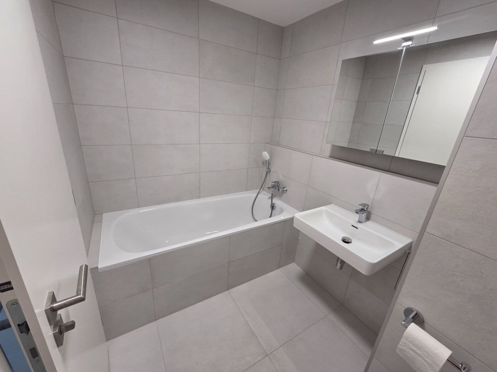 Prenájom bytu 2-izbový 57 m², Pod Krocínkou, Praha, Praha Prenájom bytu 2-izbový 57 m², Pod Krocínkou, Praha, Praha