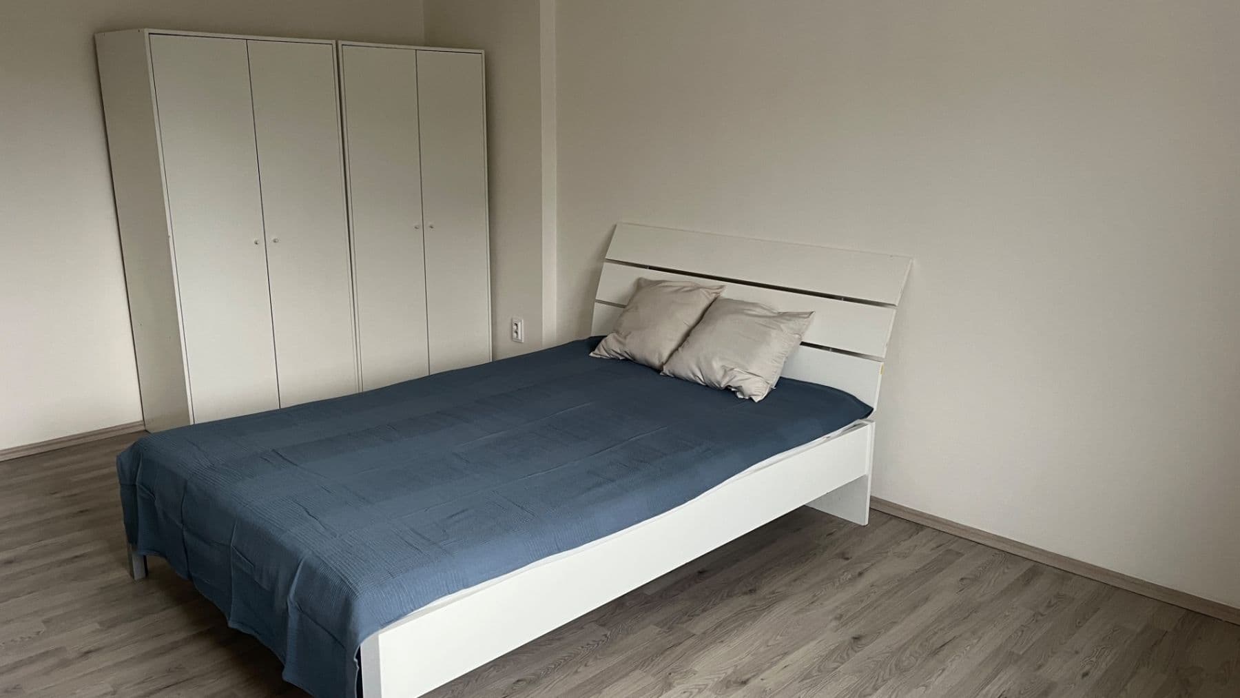 Prenájom bytu 1-izbový 32 m², Sladkovského, Buštěhrad, Středočeský kraj Prenájom bytu 1-izbový 32 m², Sladkovského, Buštěhrad, Středočeský kraj