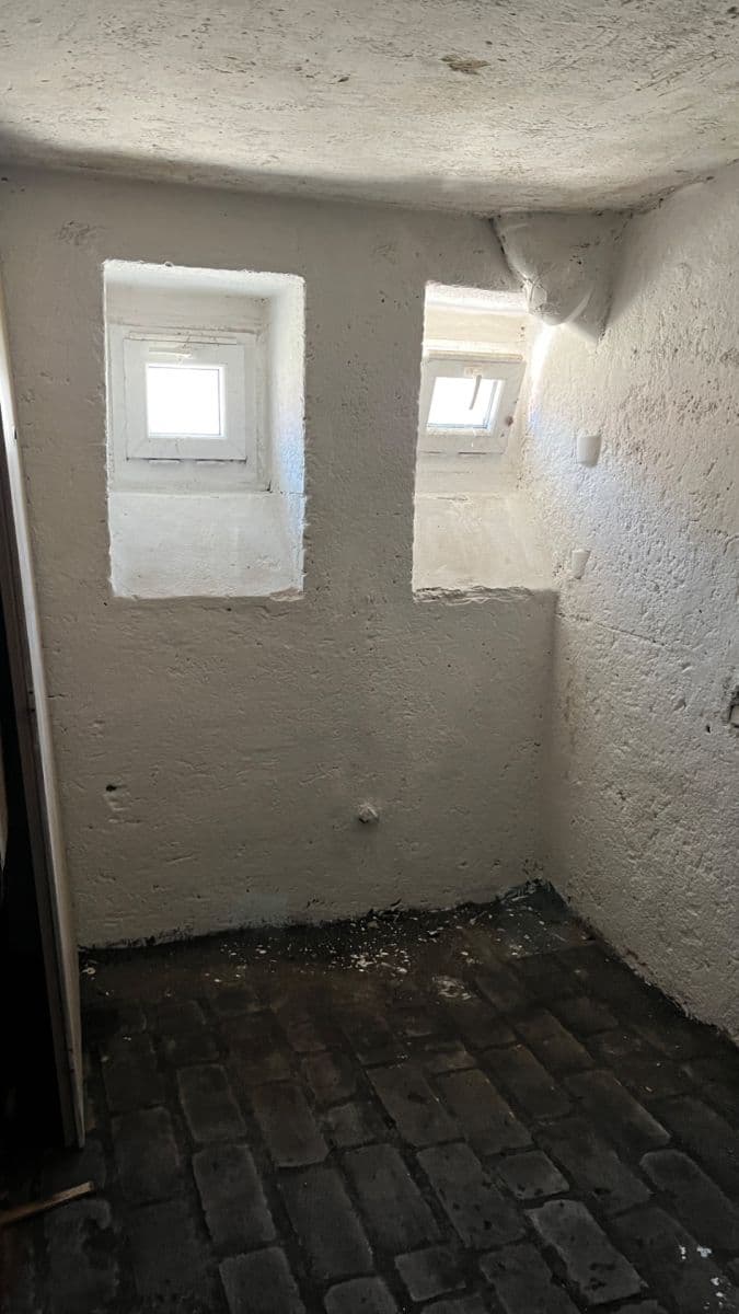 Prenájom bytu 1-izbový 32 m², Sladkovského, Buštěhrad, Středočeský kraj Prenájom bytu 1-izbový 32 m², Sladkovského, Buštěhrad, Středočeský kraj