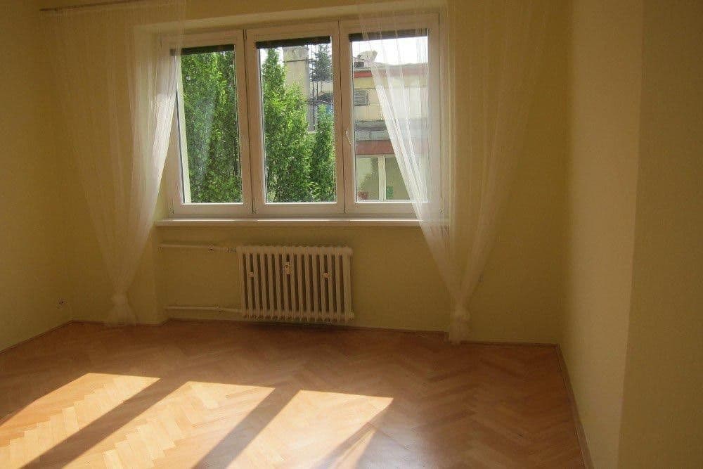 Prenájom bytu 1-izbový 44 m², Dr. Šmerala, Ostrava, Moravskoslezský kraj Prenájom bytu 1-izbový 44 m², Dr. Šmerala, Ostrava, Moravskoslezský kraj