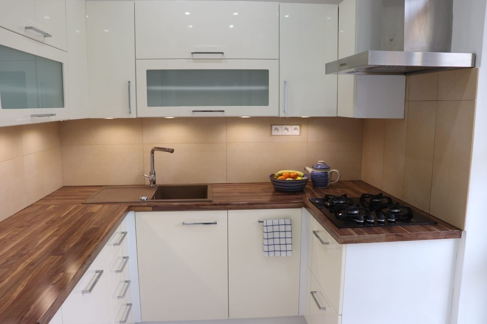 Prenájom bytu 2-izbový 55 m², Na Chodovci, Praha, Praha Prenájom bytu 2-izbový 55 m², Na Chodovci, Praha, Praha