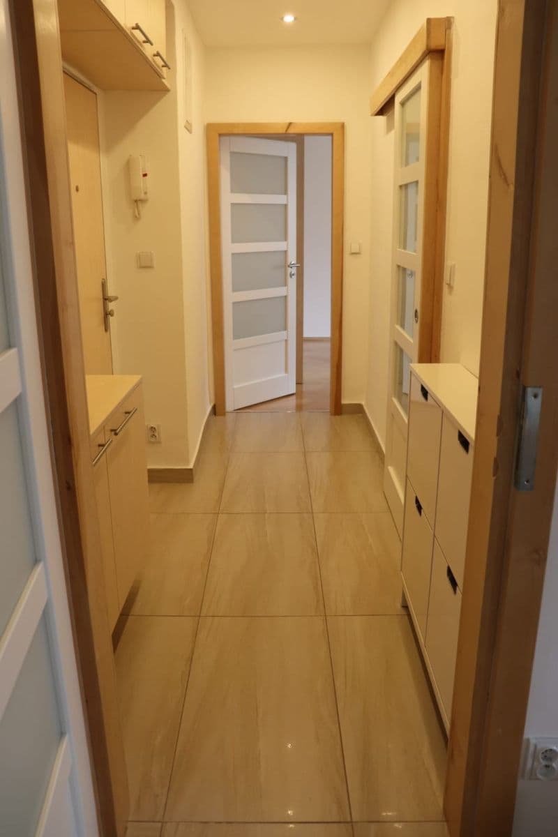 Prenájom bytu 2-izbový 55 m², Na Chodovci, Praha, Praha Prenájom bytu 2-izbový 55 m², Na Chodovci, Praha, Praha