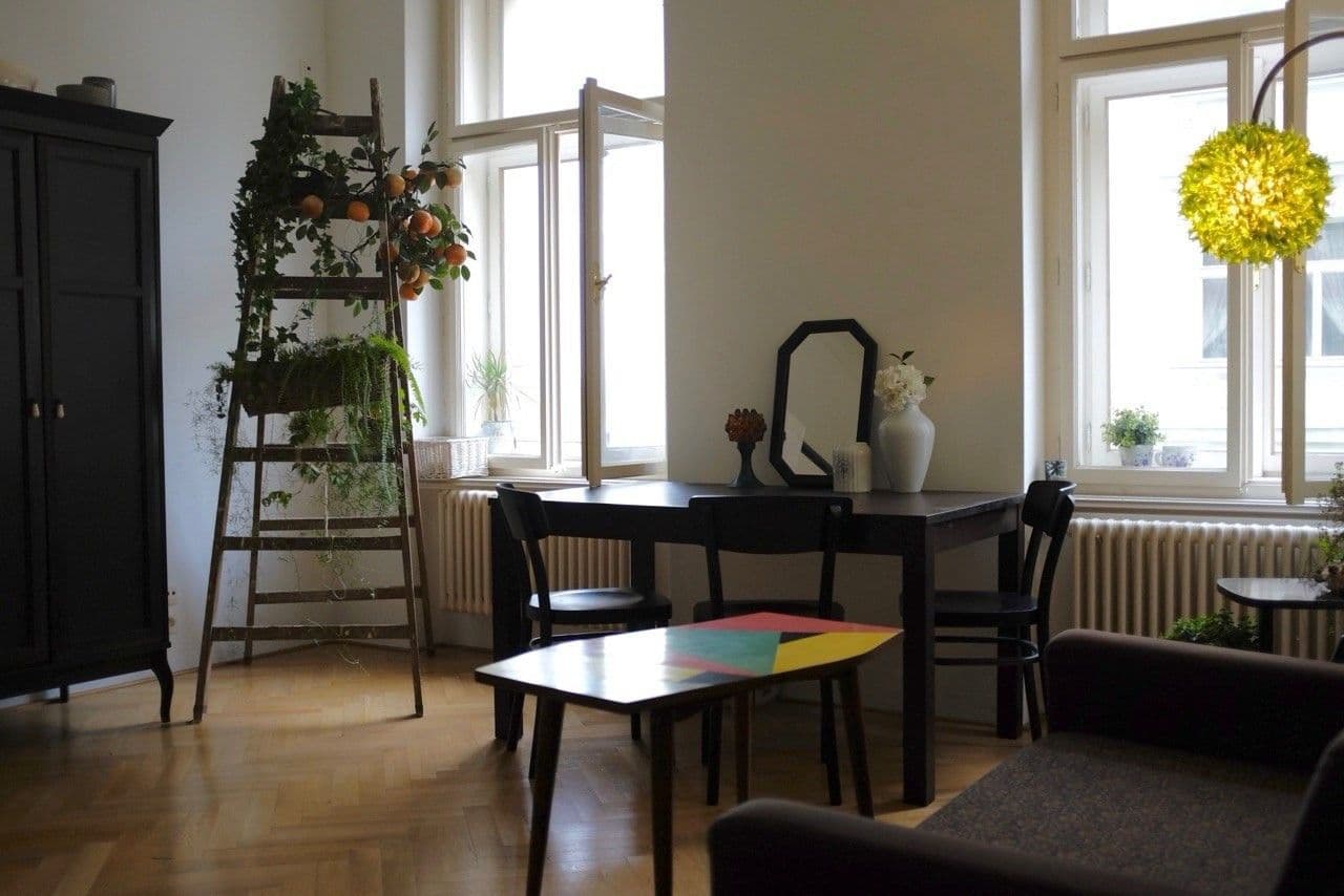Predaj bytu 3-izbový 70 m², Řehořova, Praha, Praha Predaj bytu 3-izbový 70 m², Řehořova, Praha, Praha