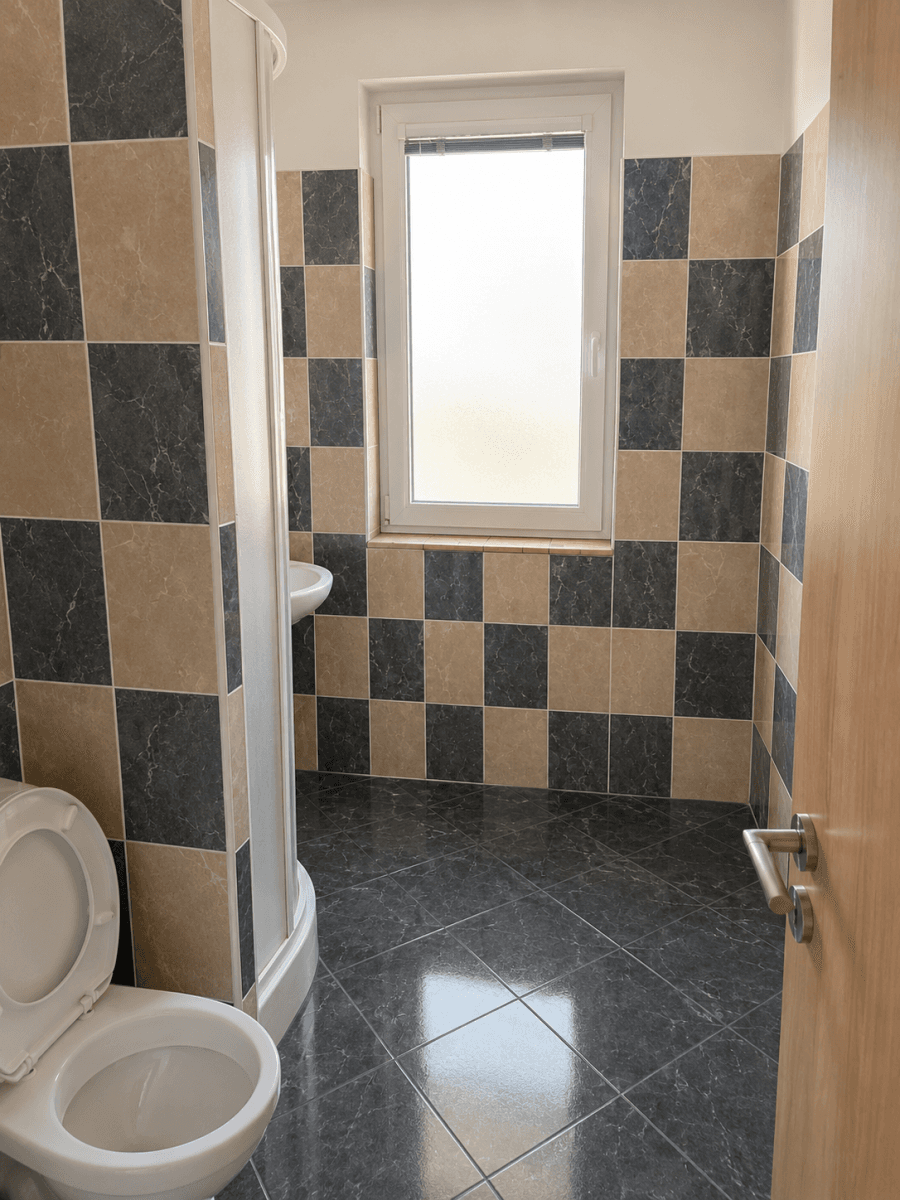 Prenájom bytu 3-izbový 101 m², Masarykova, Roztoky, Středočeský kraj Prenájom bytu 3-izbový 101 m², Masarykova, Roztoky, Středočeský kraj